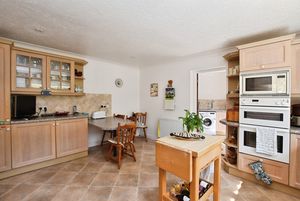 Photo 13- click for photo gallery